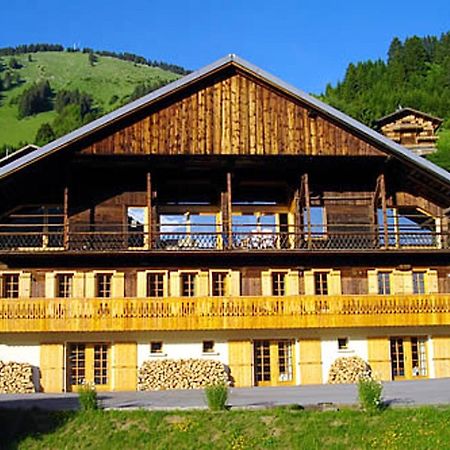 Appartement Spacieux A Chatel Avec Vue Sur La Montagne Et Terrasse Privee Exterior photo