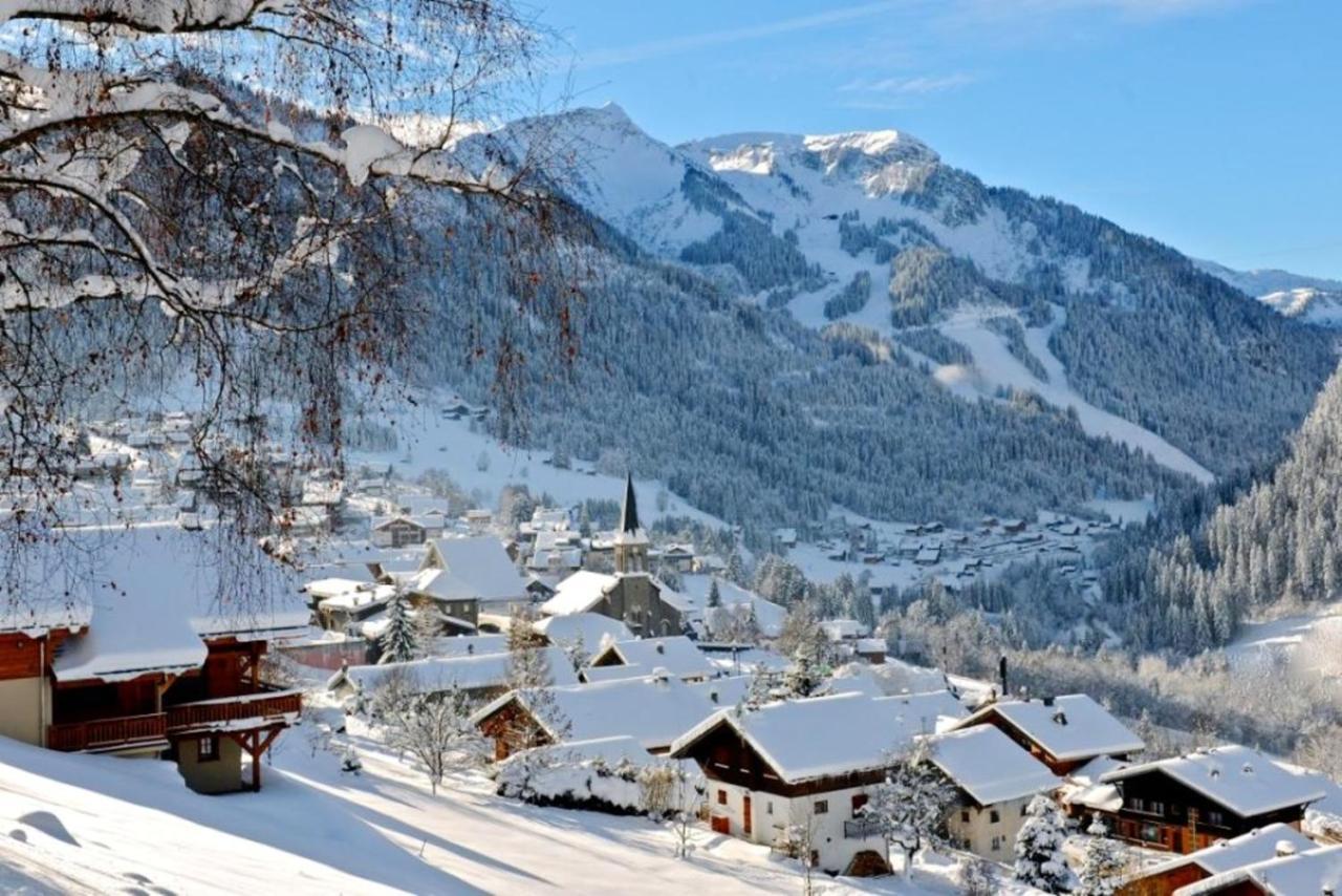 Appartement Spacieux A Chatel Avec Vue Sur La Montagne Et Terrasse Privee Exterior photo